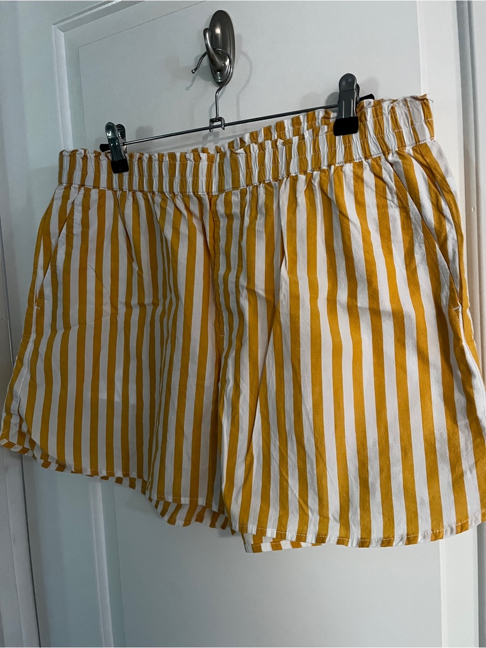 Madewell NWT Yellow White Striped Poplin Pull-On Shorts Size L - Picture 2 of 9
